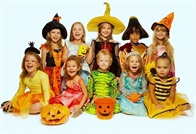 Kids Halloween Party la "Family Shopping Center"