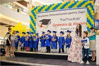 Absolvenţii Academiei Internaţionale pentru  copii FasTracKids