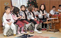 Afișa 9-15 decembrie: Cu vedetele la Târg, Covorul Dorului, șezătoare pentru mămici și pici