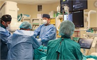 Patologie înnăscută – coarctație de aortă, tratată prin metoda minim invazivă