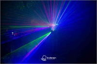 Представляем вам наше захватывающее LASER SHOW!