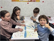Copilul tău este în clasele primare și vrei să înceapă să învețe engleza? La Polyglot mai sunt câteva locuri disponibile!